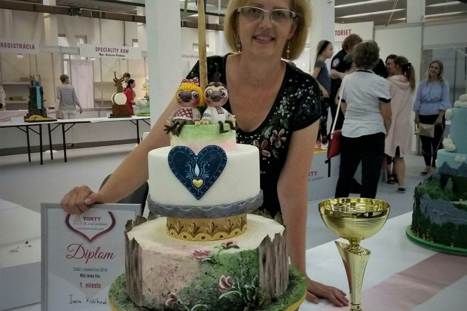 Ilustračný obrázok k článku FOTO: Iveta zo Smižian vyrobila naozaj nádhernú tortu. A takýto úspech s ňou zožala!